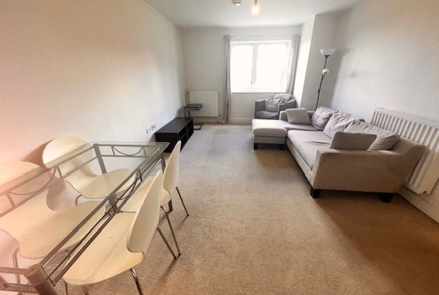 Flat to rent in Fairthorn Road, London
