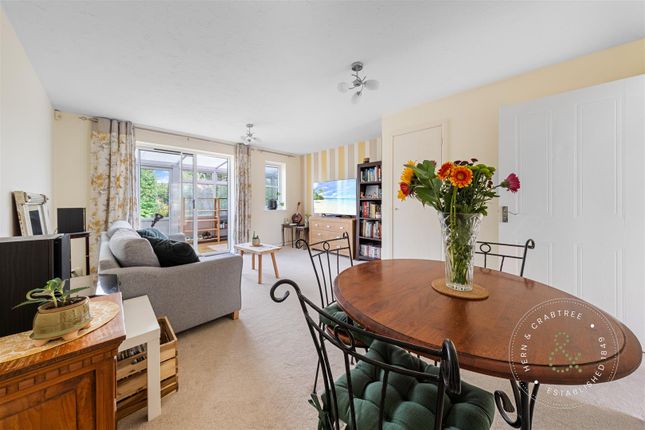 34, Nasturtium Way, Cardiff photo 2