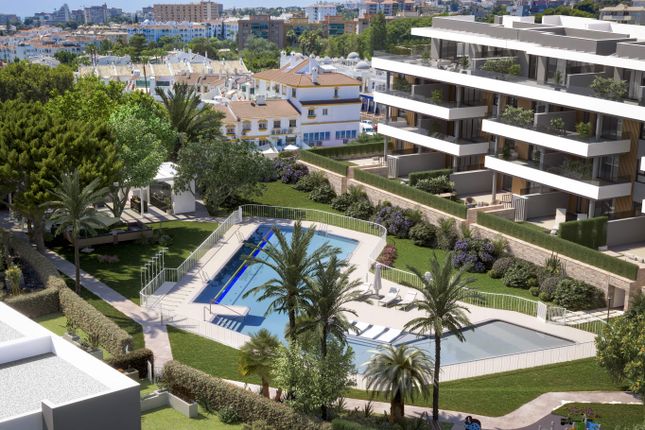 Apartment for sale in Residencial Pacaraima, Torremolinos, Málaga, Andalusia, Spain