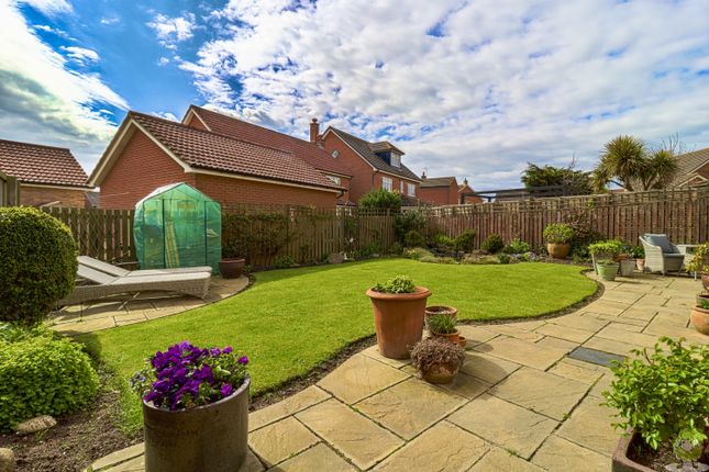 29, Weybourne Lea, Seaham photo 3