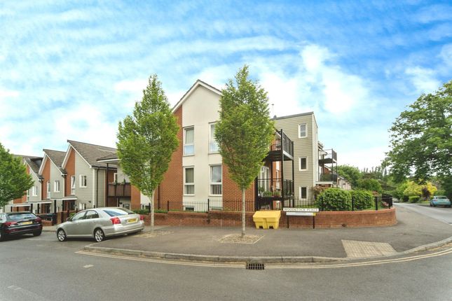 1-bed flat on 25, Hanbury Lane, Haywards Heath, £225,000