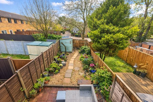 10, Habershon Drive, Camberley photo 2