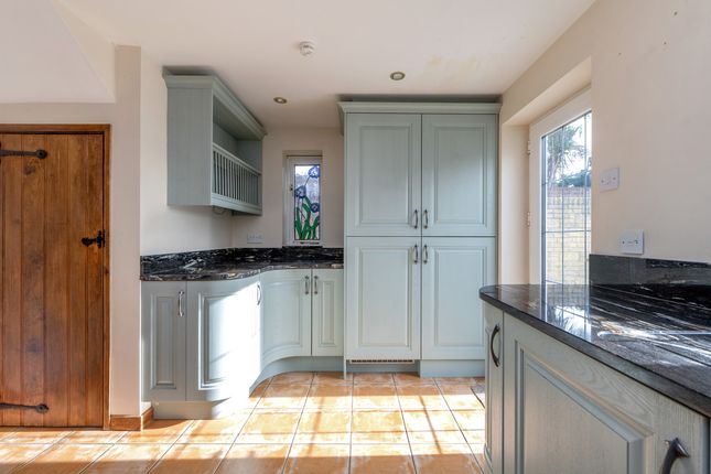 7, St. Andrews View, Shaftesbury photo 4