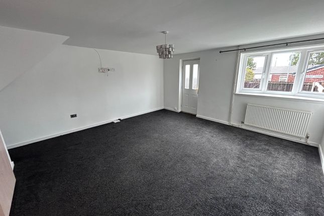 47, Greygarth Close, Hull photo 3