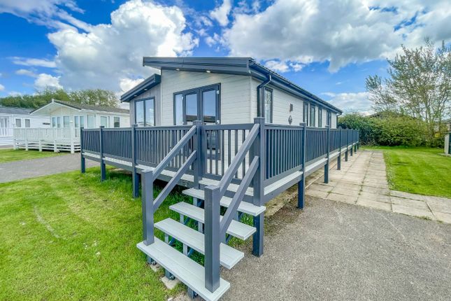 Mobile/park home for sale in Manor Road, Hunstanton, Norfolk