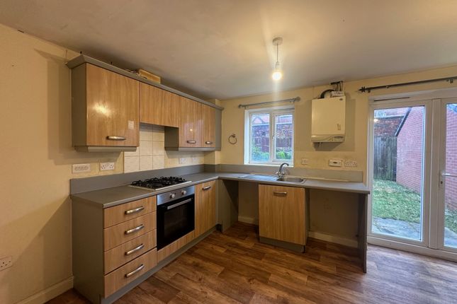 71, Manchester photo 3