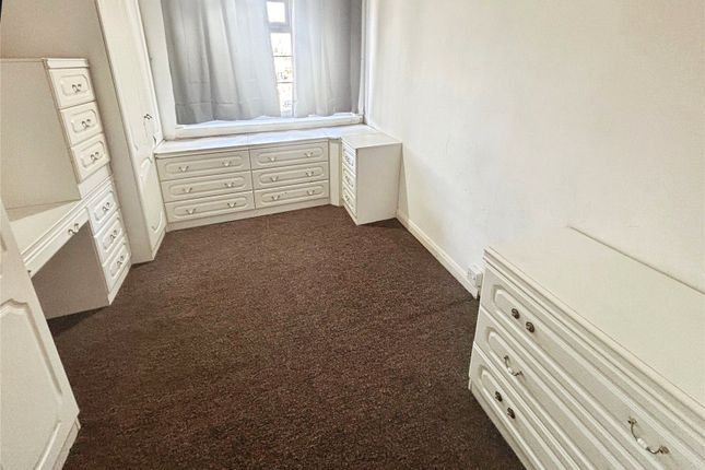 14, Forbes Close, Leicester photo 4