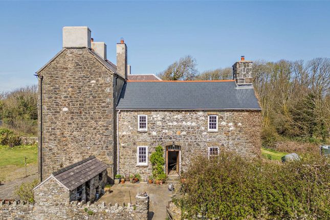 Rickeston Hall,, Pen Y Cwm, Nr Solva, Pembrokeshire photo 4