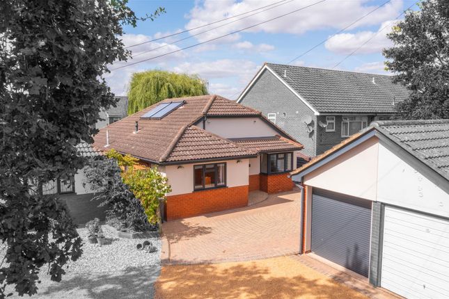 Thumbnail Detached bungalow for sale in Wallace Close, Hullbridge, Hockley