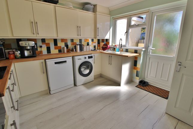 10, Hoylecroft Close, Fareham photo 4