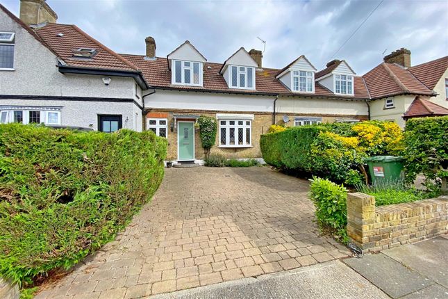 Thumbnail Terraced house for sale in Crescent Avenue, Hornchurch
