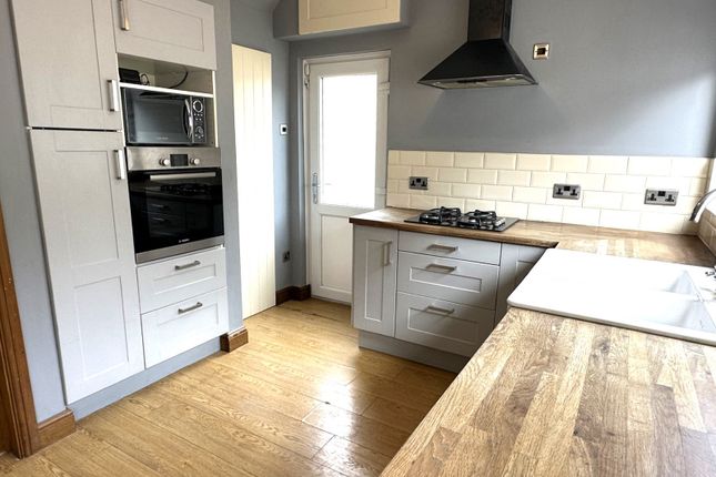 3, Wells Road, Port Talbot photo 3