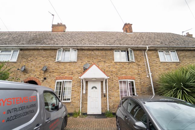 Thumbnail Semi-detached house for sale in East Avenue, Hayes