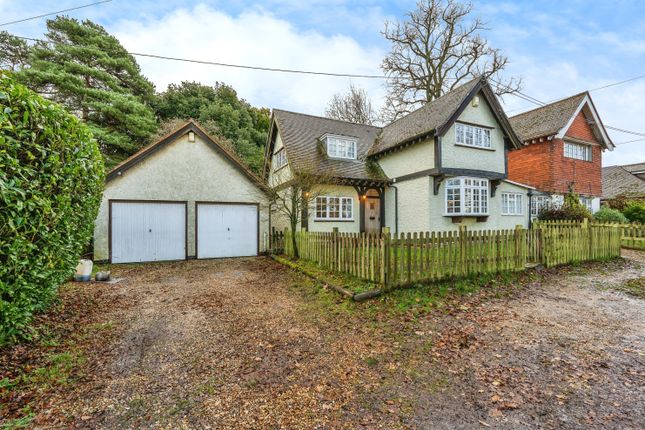 Thumbnail Link-detached house for sale in Hill Street, Calmore, Southampton, Hampshire