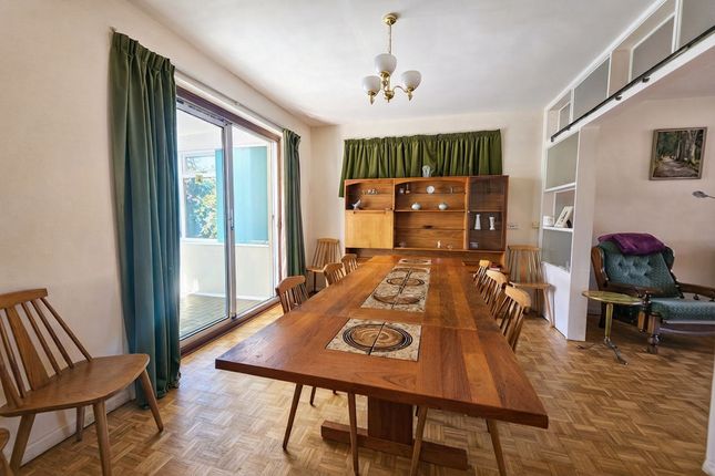26, Cheltenham Crescent, Lee-On-The-Solent photo 3