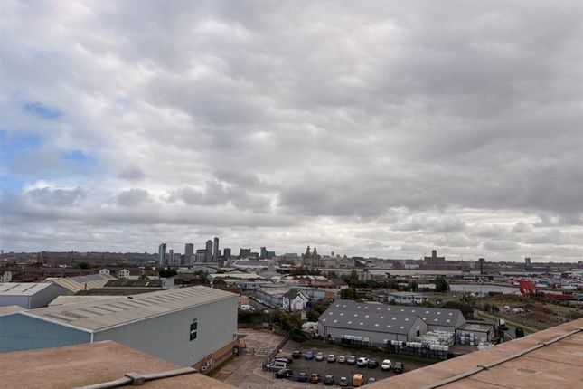 Apartment 177, East Float Quay (5/6FF), Dock Road, BIRKENHEAD photo 4