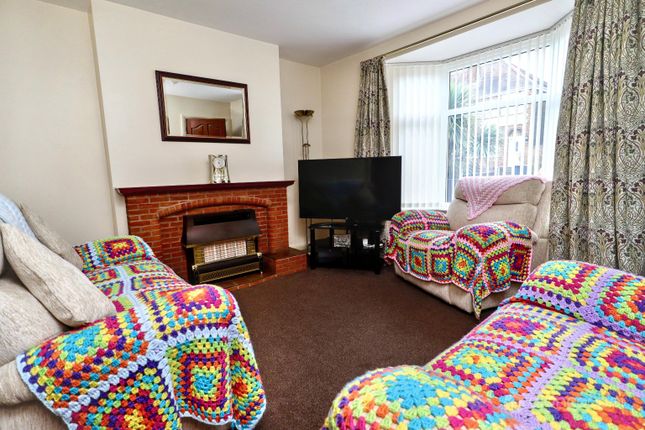 78 Castle Road, Nuneaton, Warwickshire photo 3