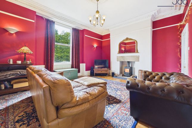 8 South Road, Lancaster photo 2