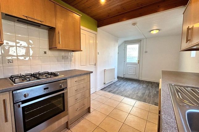 Semi-detached house for sale in 32 Broomhill Avenue, Burntisland, Fife