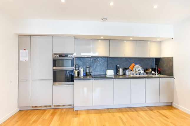 Flat for sale in Falcondale Court, Park Royal, Ealing