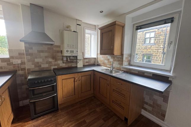 85, Cross Roads, Keighley photo 4