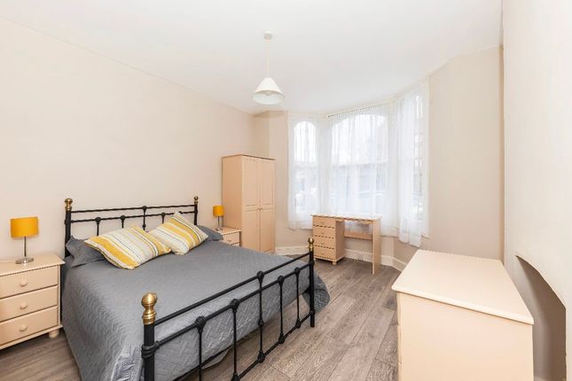 GFF, 5 Delaford Street, London photo 4