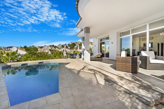 Villa for sale in Riviera Del Sol, Mijas Costa, Malaga