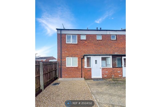 Semi-detached house to rent in Meadow Road, Bushey