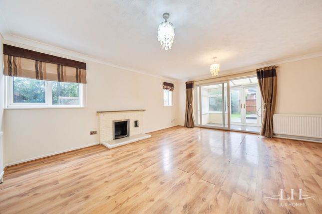 118 Lady Lane, Chelmsford photo 3