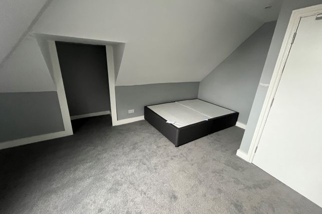 7 Borthwick Road, Bournemouth photo 2