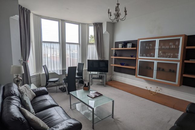 Flat 3, Southport photo 2