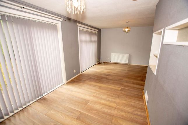 382, Megginch Place, Glenrothes photo 4