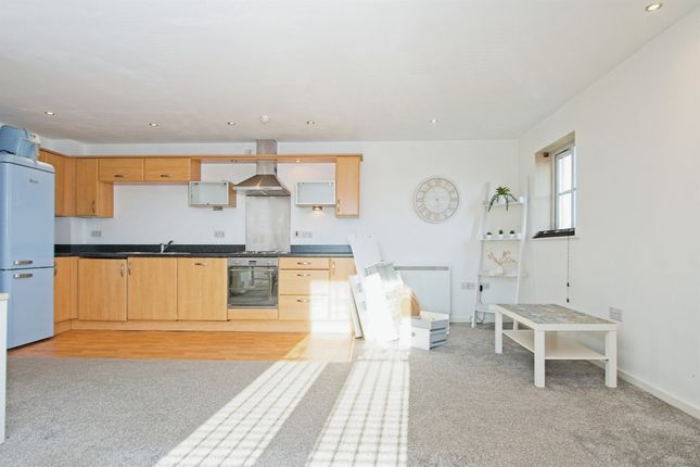 Flat for sale in Bishpool View, Newport