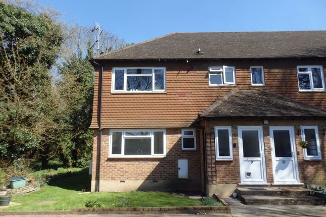 Thumbnail Flat to rent in Axwood, Epsom