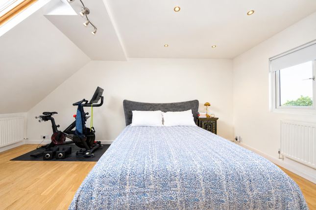 FFF, 36, Chandos Road, London photo 5