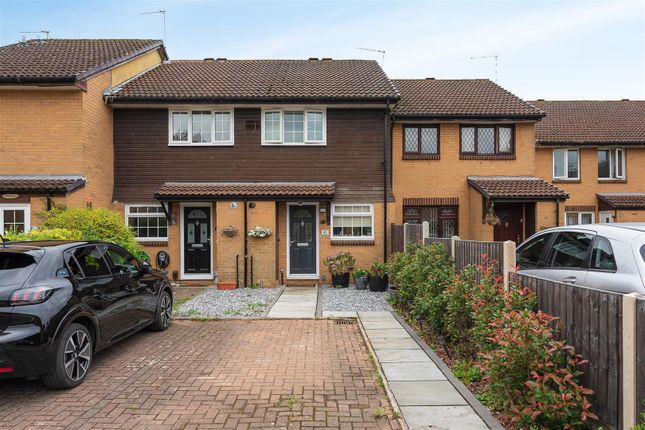 Thumbnail Terraced house for sale in Pippins Close, West Drayton