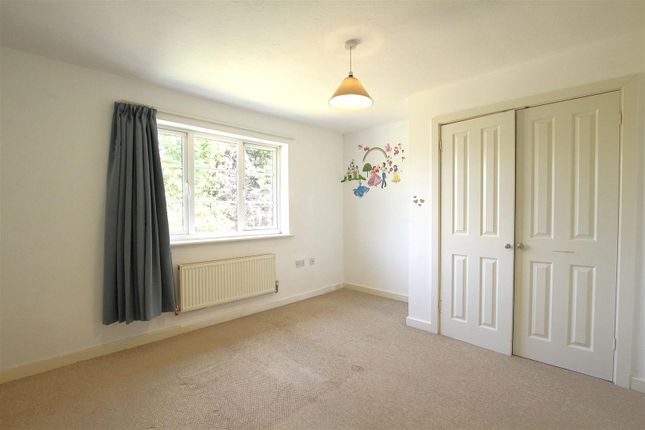 23, Primrose Walk, Northampton photo 4