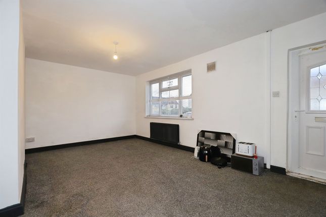 22, Arden Place, Bilston photo 2
