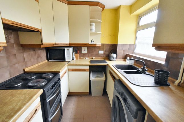 Terraced house for sale in Nutley Close, Ashford