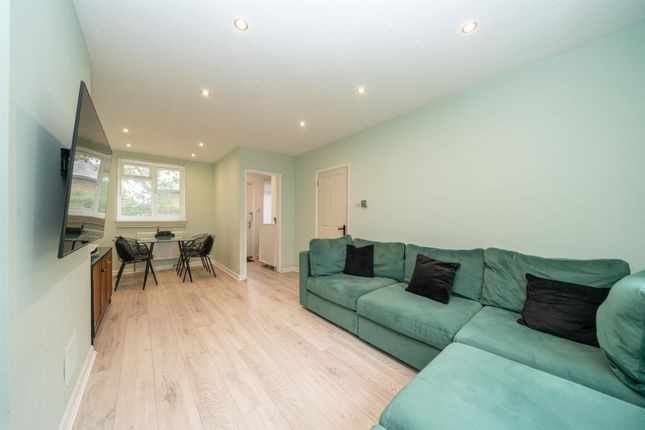 26, Bassil Road, Hemel Hempstead photo 3