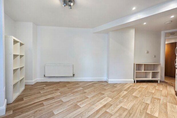 Thumbnail Flat to rent in 111 Catford Hill, London