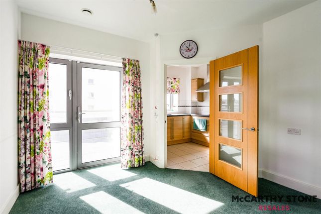 9 Eversley Court, Dane Road, Seaford photo 3
