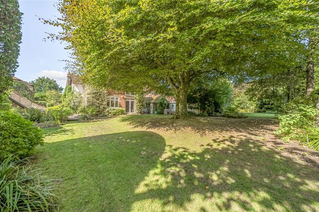 Appledene,, Leaze Road, Wiltshire photo 2