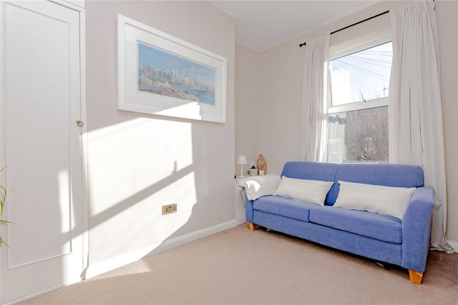 Flat for sale in Park Grove Road, Leytonstone, London