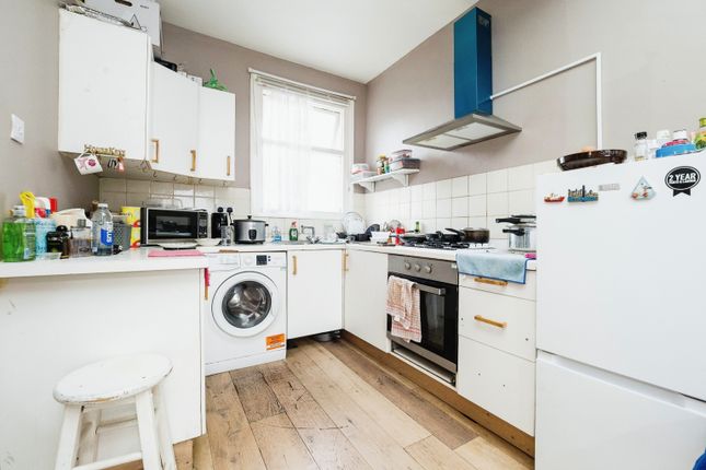 Flat for sale in Seventh Avenue, Manor Park, London