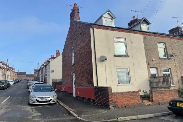 Thumbnail End terrace house to rent in Park Street, Mansfield