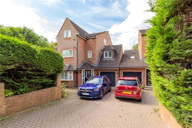 Thumbnail Detached house to rent in Milton Road, Harpenden