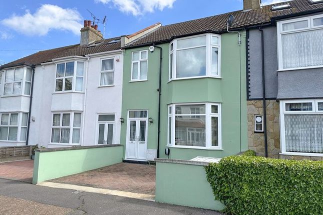 Terraced house to rent in Lonsdale Road, Southend-On-Sea