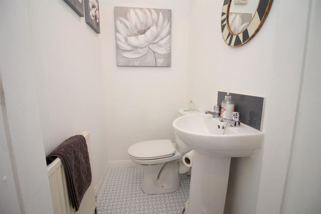 End terrace house for sale in Greenhill Court, Fauldhouse, Bathgate