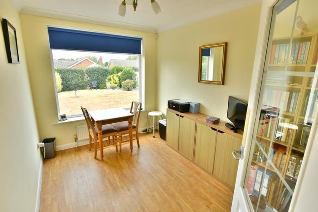 19, Mimosa Avenue, Wimborne photo 4